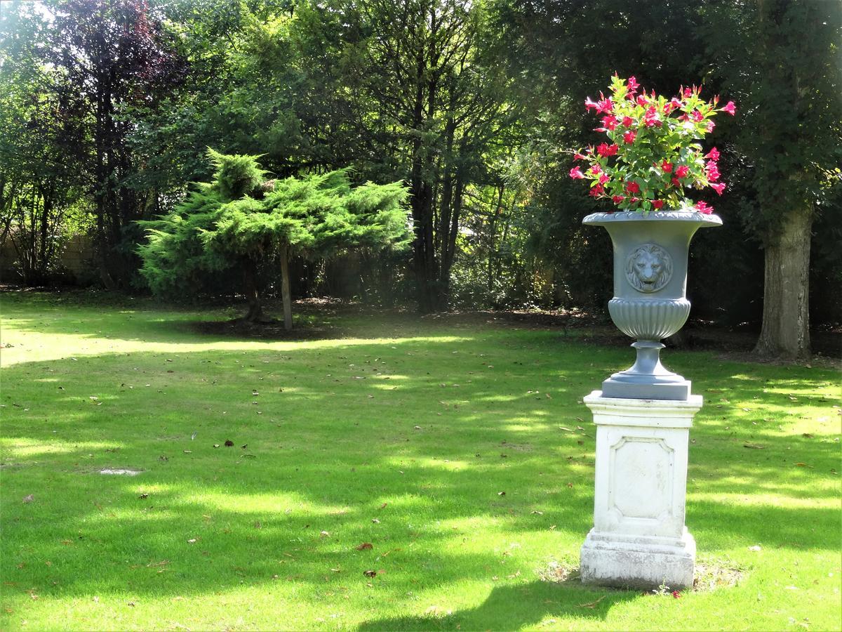 Villa La Clef Des Champs Chailly-en-Biere Экстерьер фото
